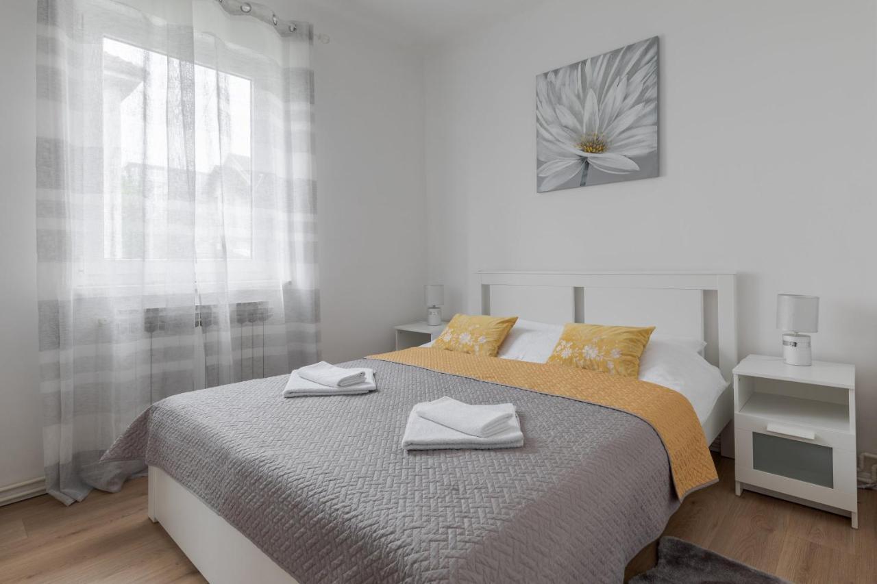 Lisinski Apartment With Private Parking Zagreb Exterior photo