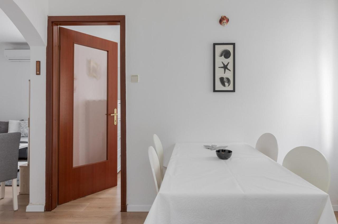 Lisinski Apartment With Private Parking Zagreb Exterior photo