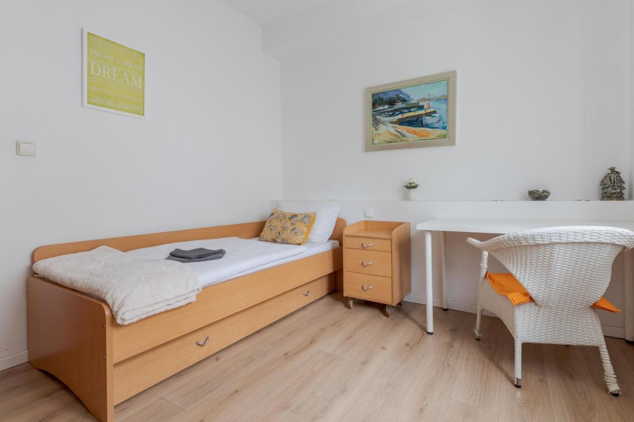 Lisinski Apartment With Private Parking Zagreb Exterior photo